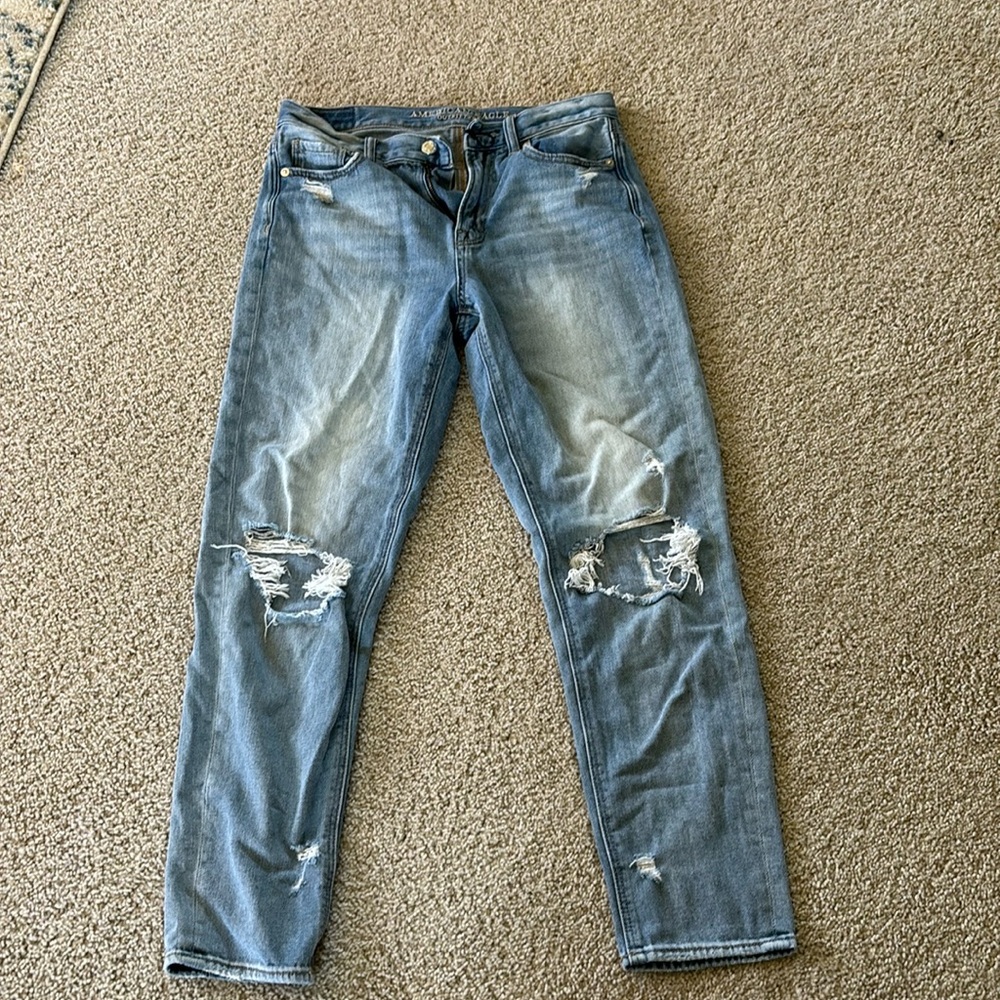 American Eagle Mom Jeans